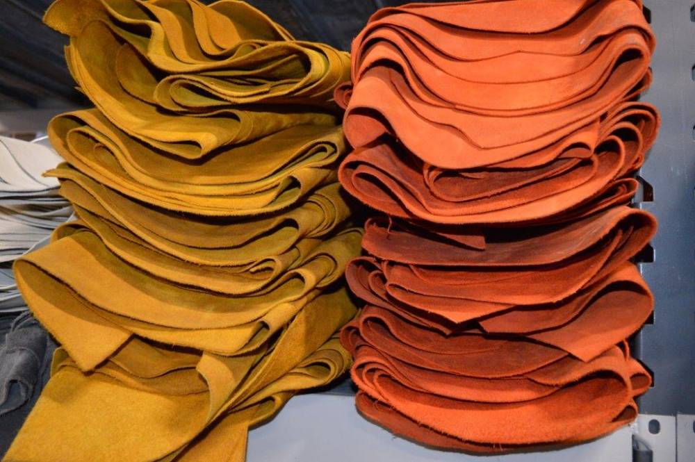 pellami consegna pronta stock velour ingrassato